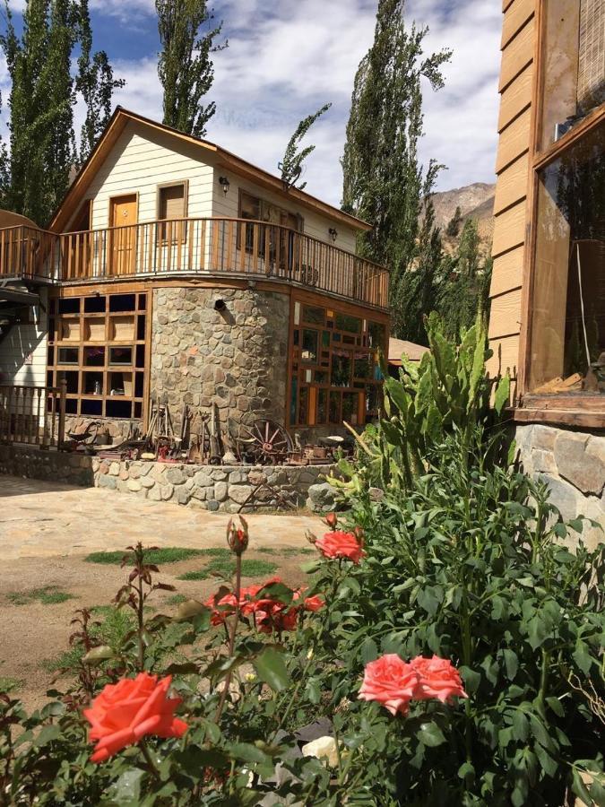 Hotel Faro Del Valle Pisco Elqui Eksteriør billede